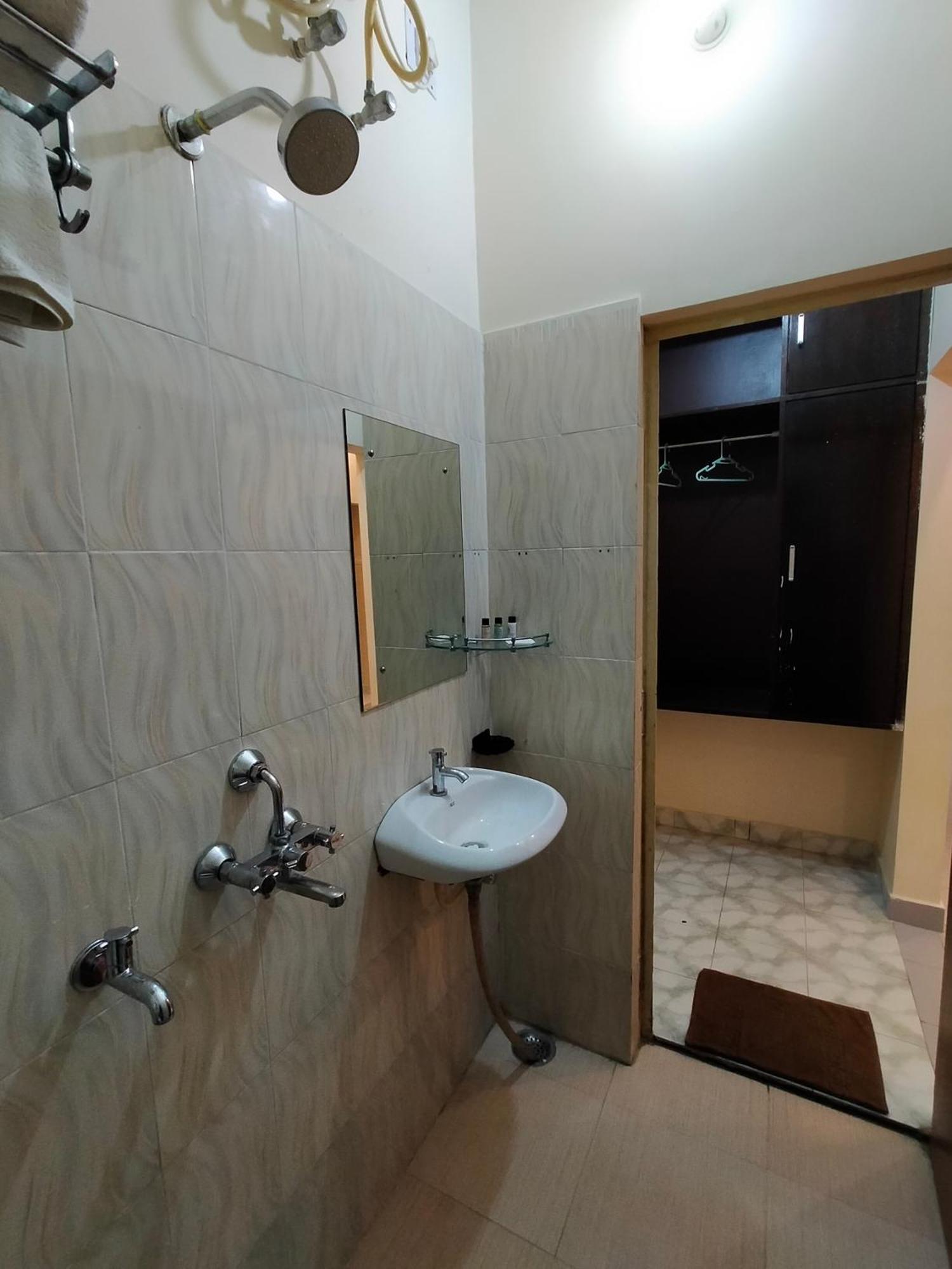 Vedic Villa Varanasi Exterior photo