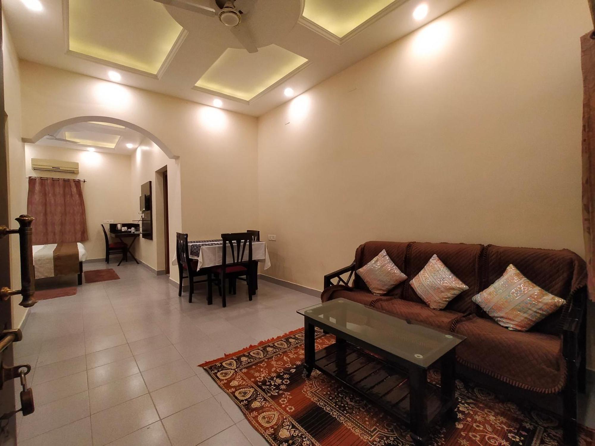Vedic Villa Varanasi Exterior photo
