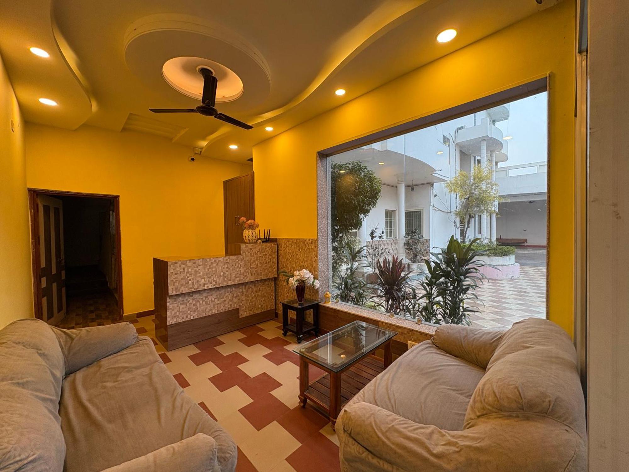 Vedic Villa Varanasi Exterior photo